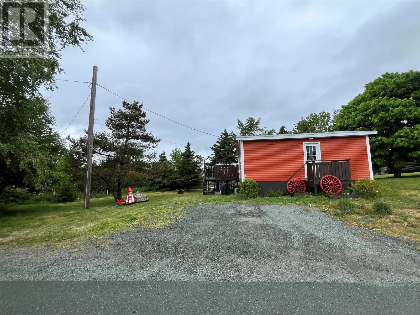 19-21 Cabot Road