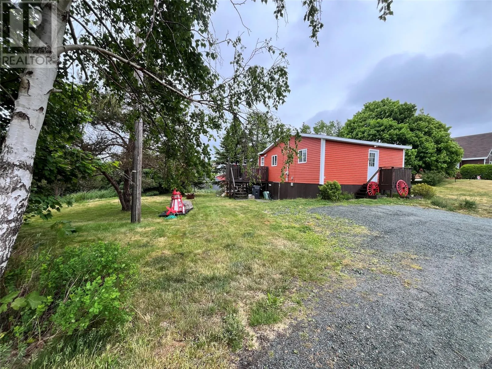 19-21 Cabot Road