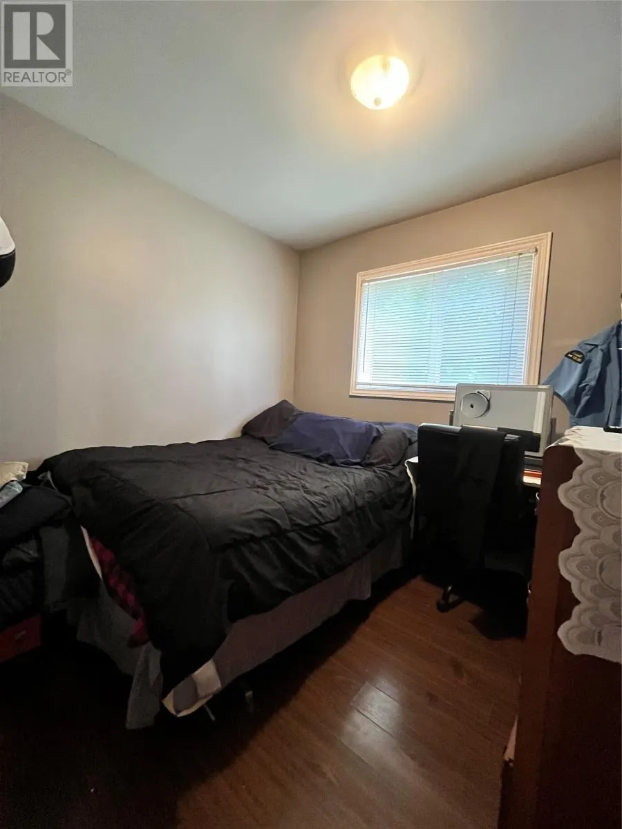 19-21 Cabot Road