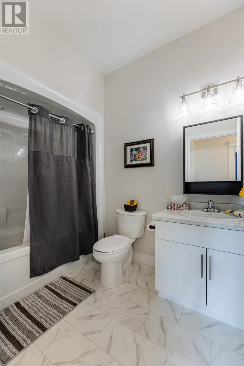 6 Curtis Lane Unit#214, #214