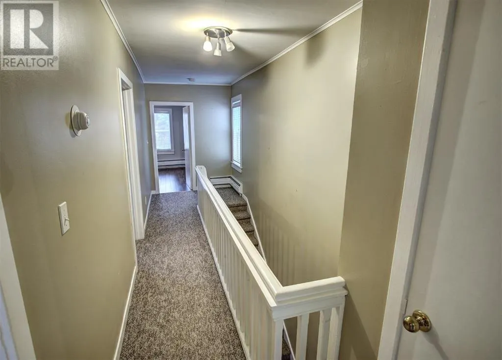 7 Franklyn Avenue