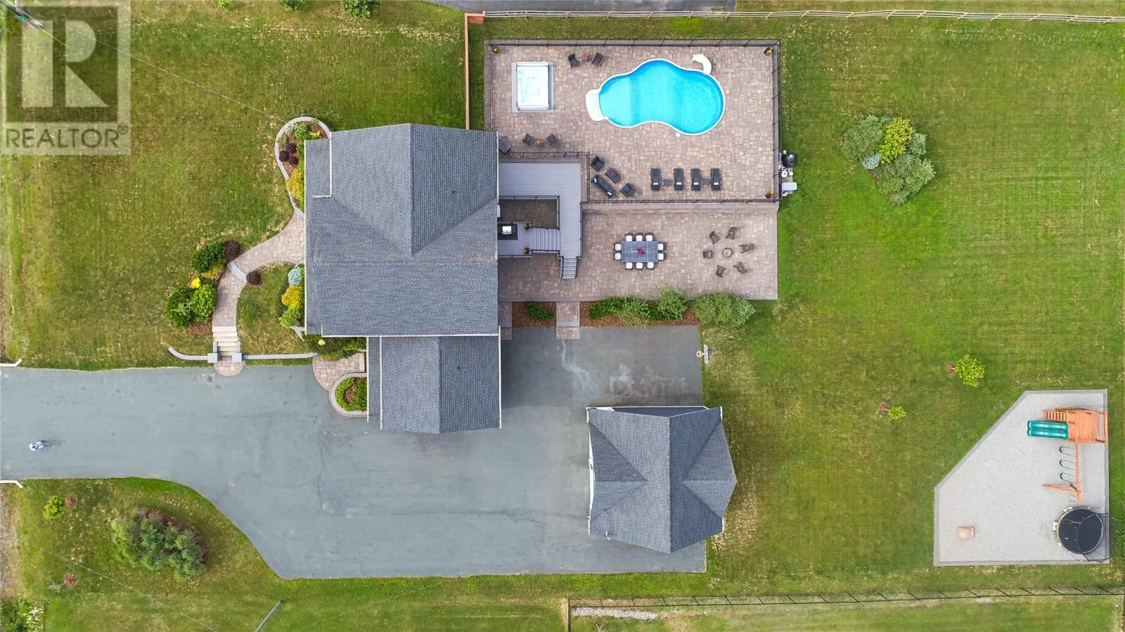 120 Ridgewood Drive
