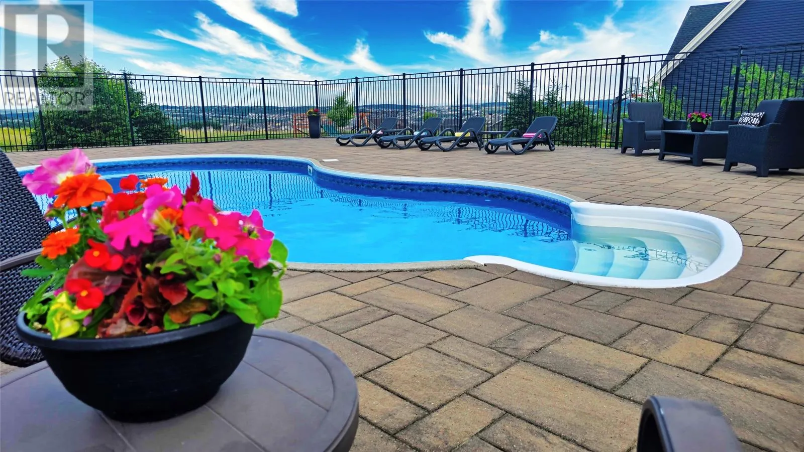 120 Ridgewood Drive