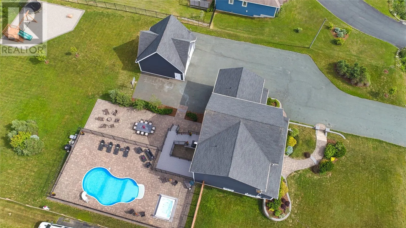 120 Ridgewood Drive