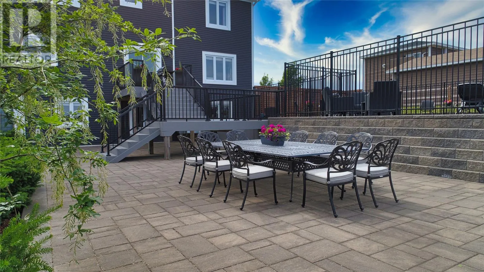 120 Ridgewood Drive