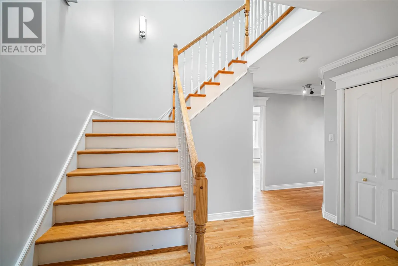 75 Summit Drive