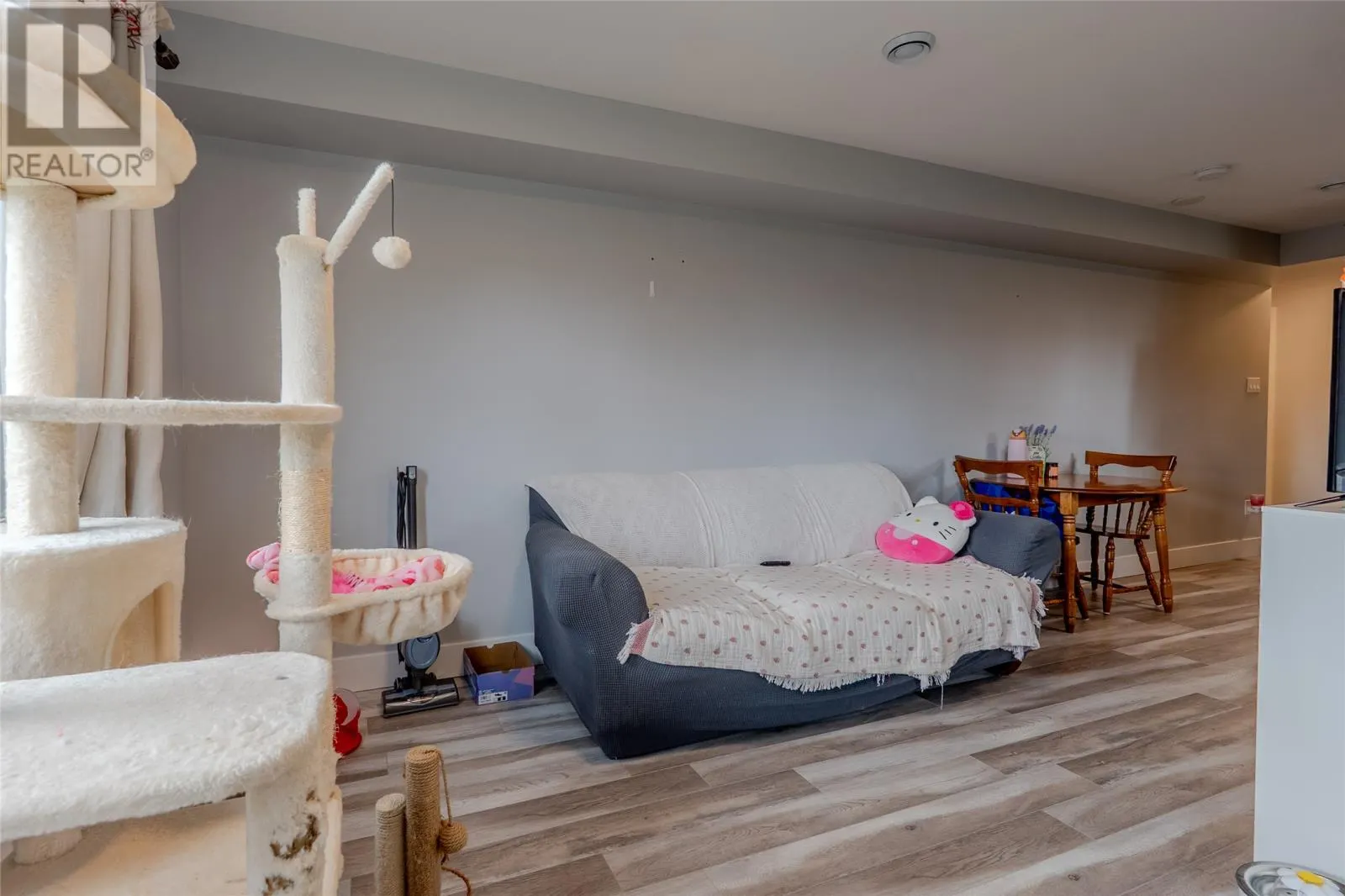 27 Adventure Avenue