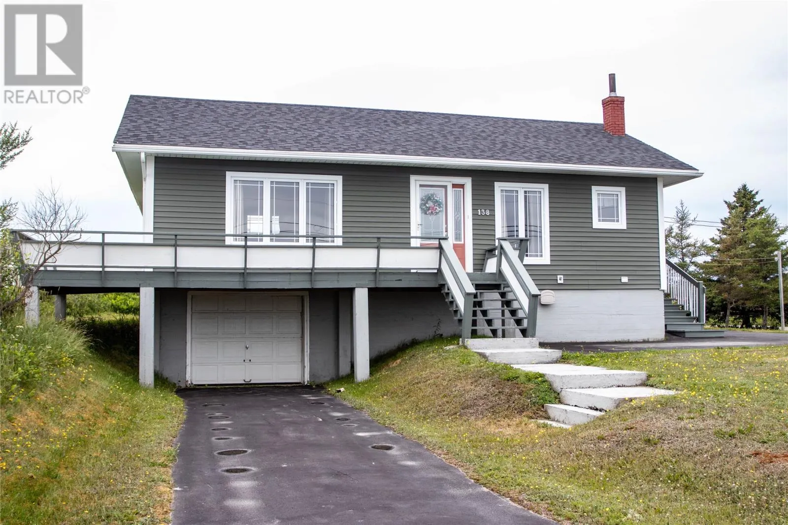 138 Confederation Drive