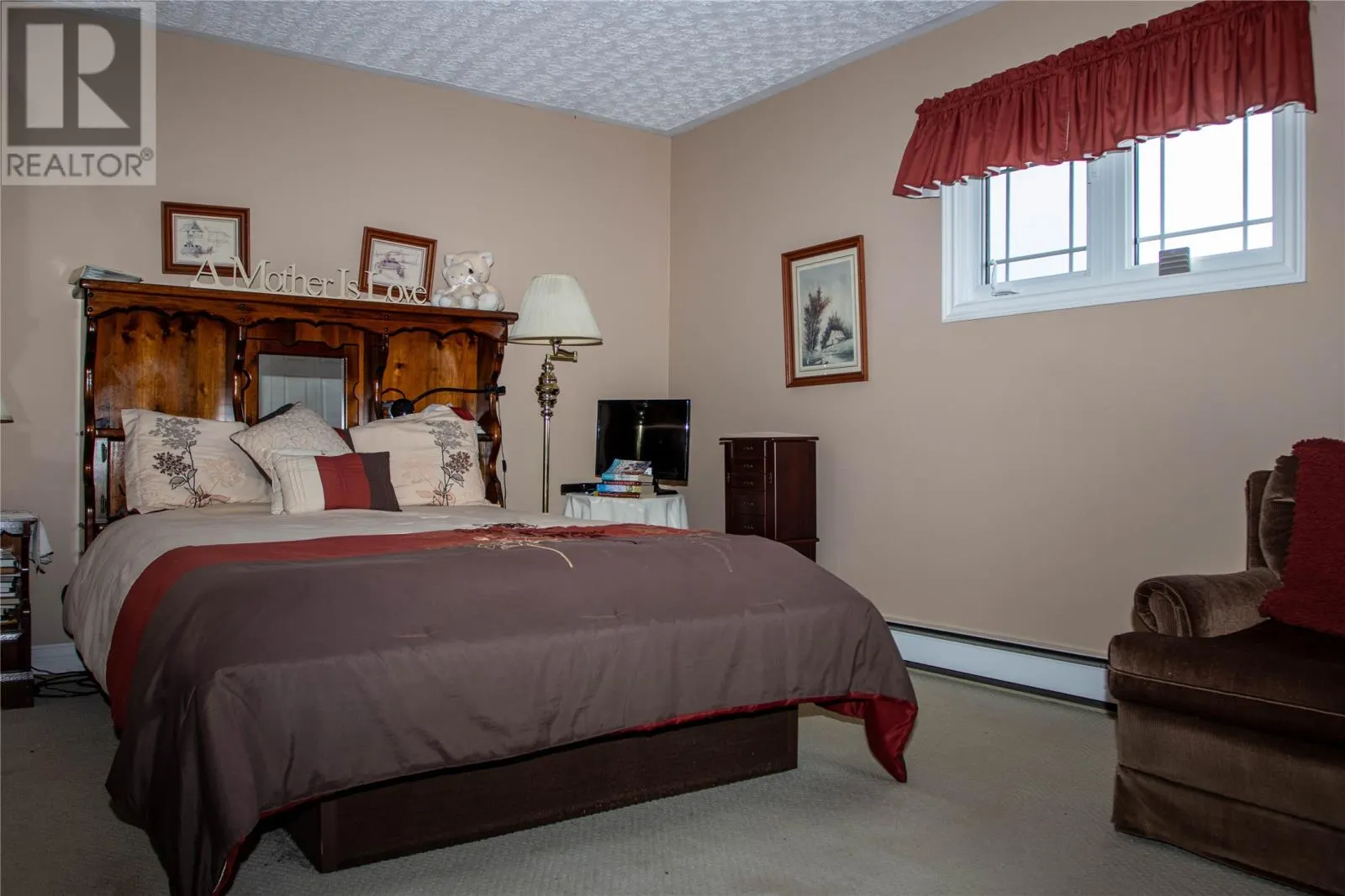 138 Confederation Drive