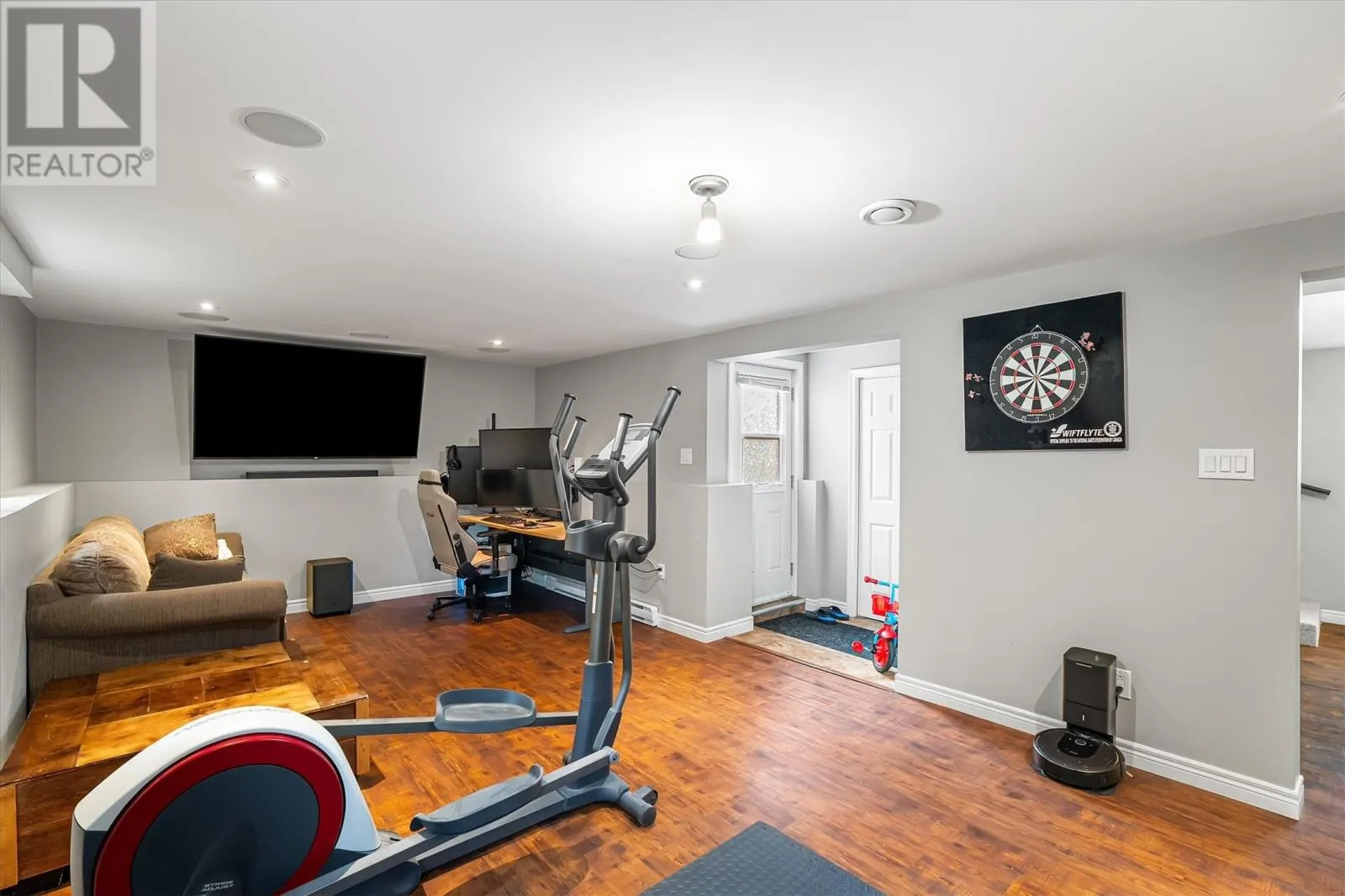75 Lasalle Drive