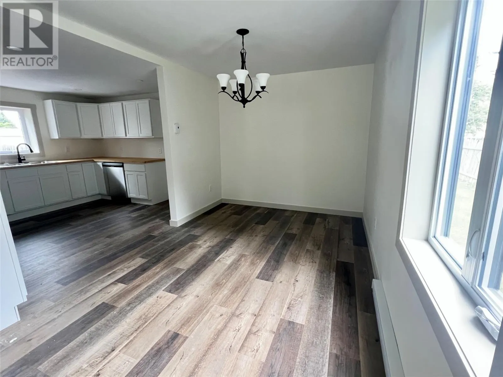 18 Third Avenue