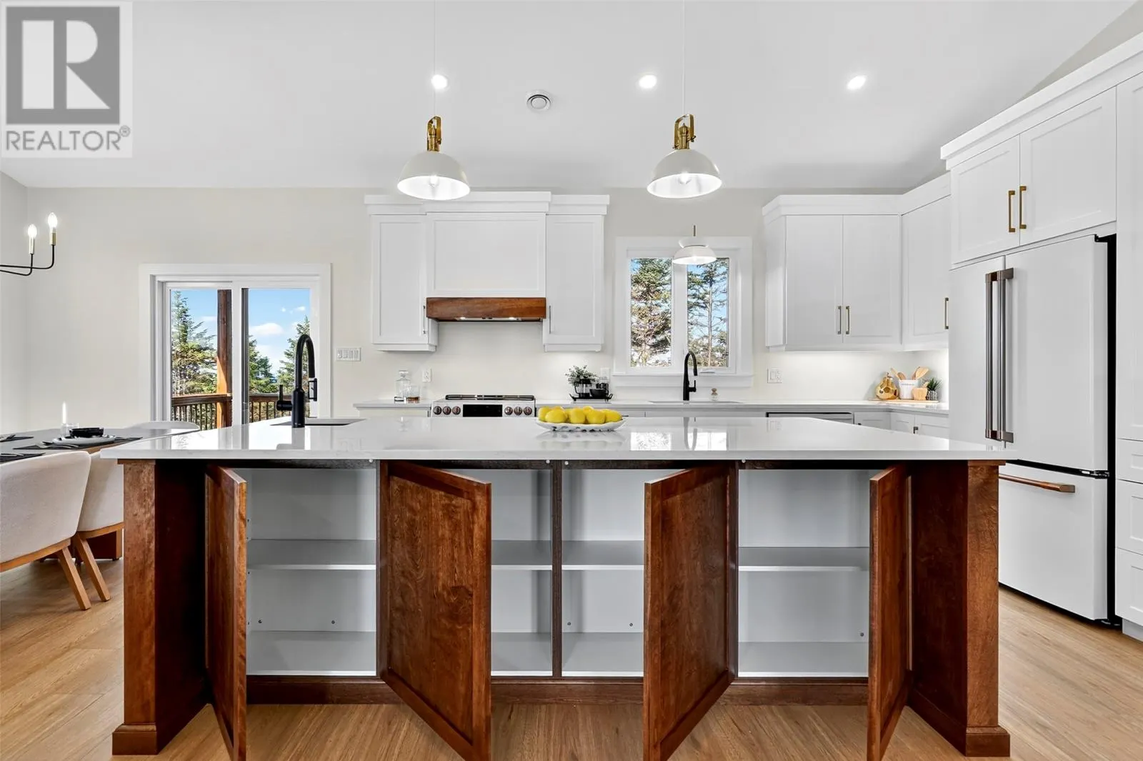12 Reddley Place
