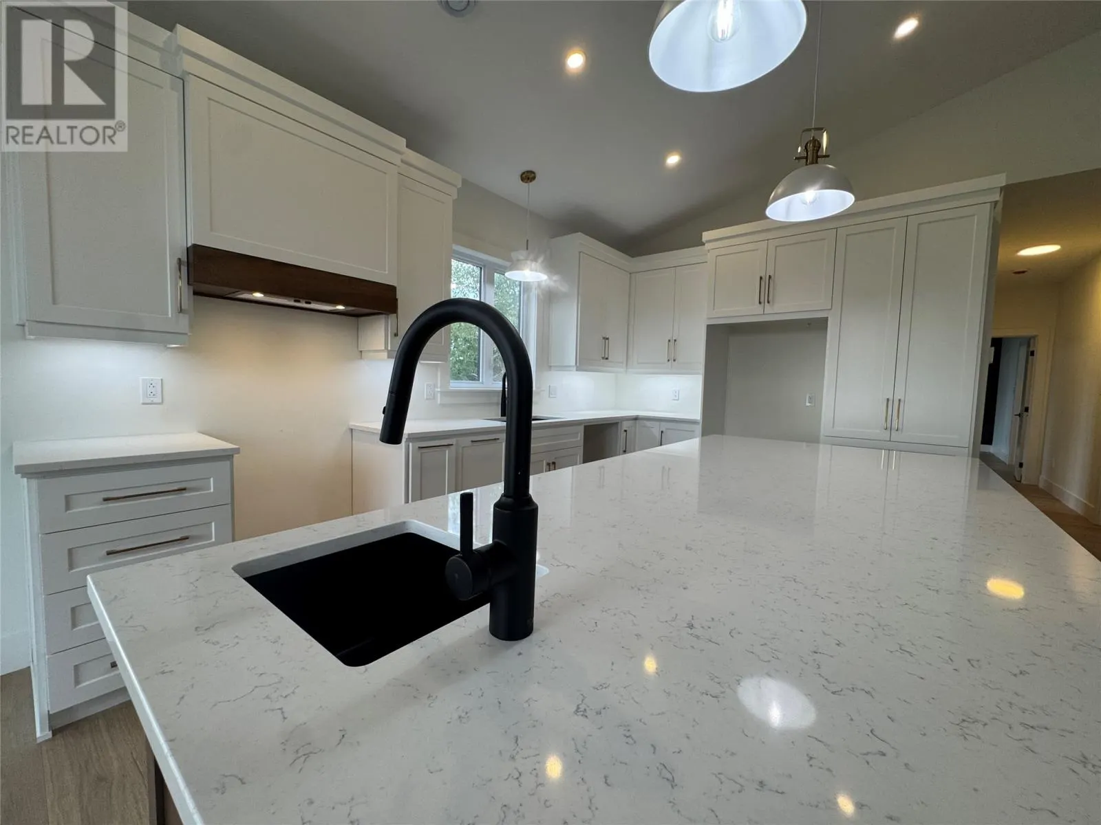 12 Reddley Place