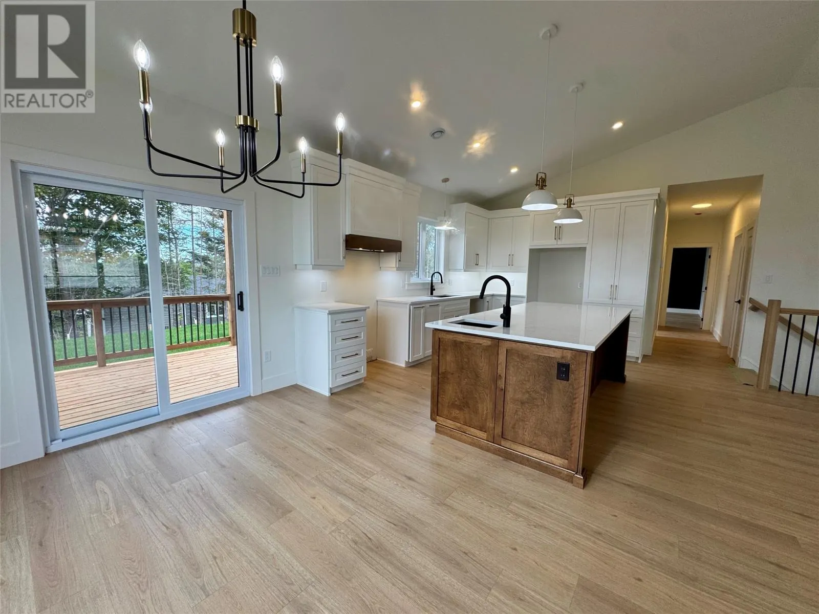 12 Reddley Place