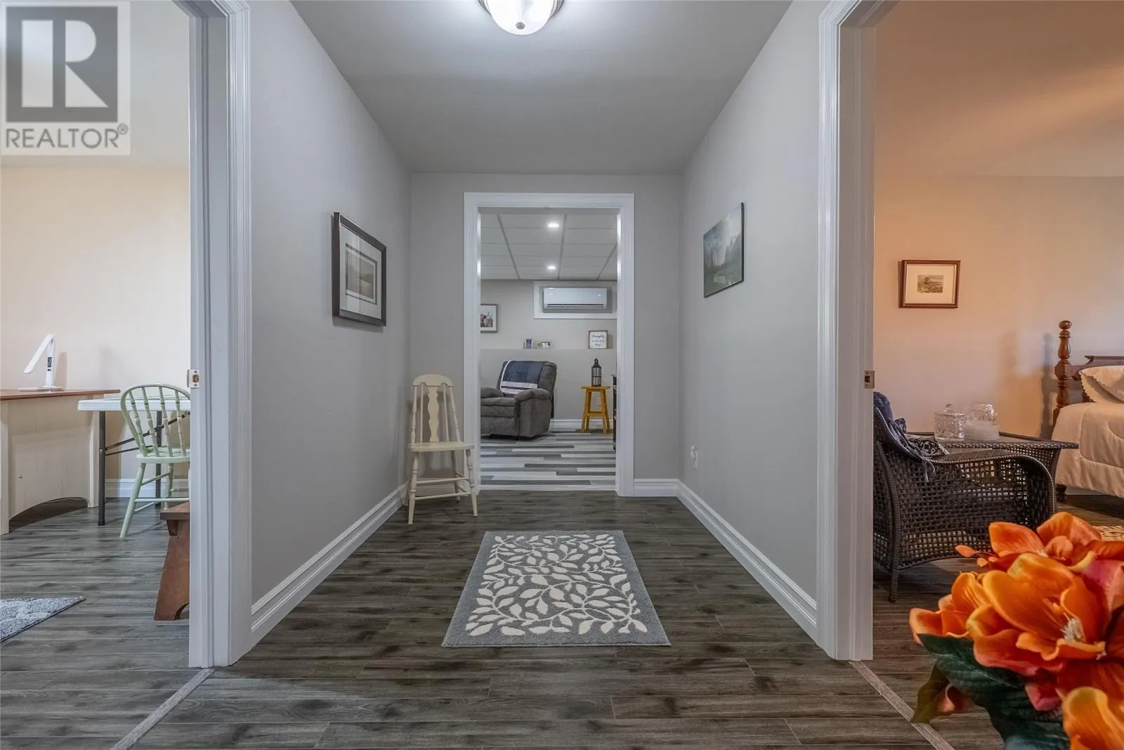 11 Evergreen Place