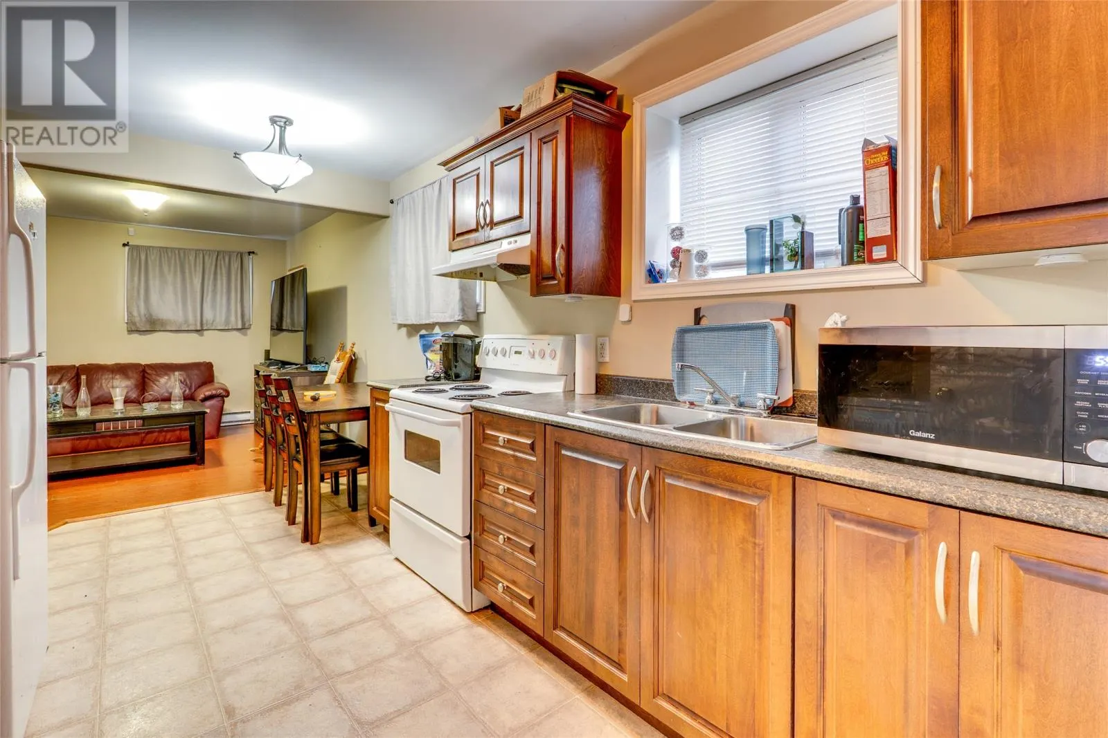 77 Beaver Brook Drive