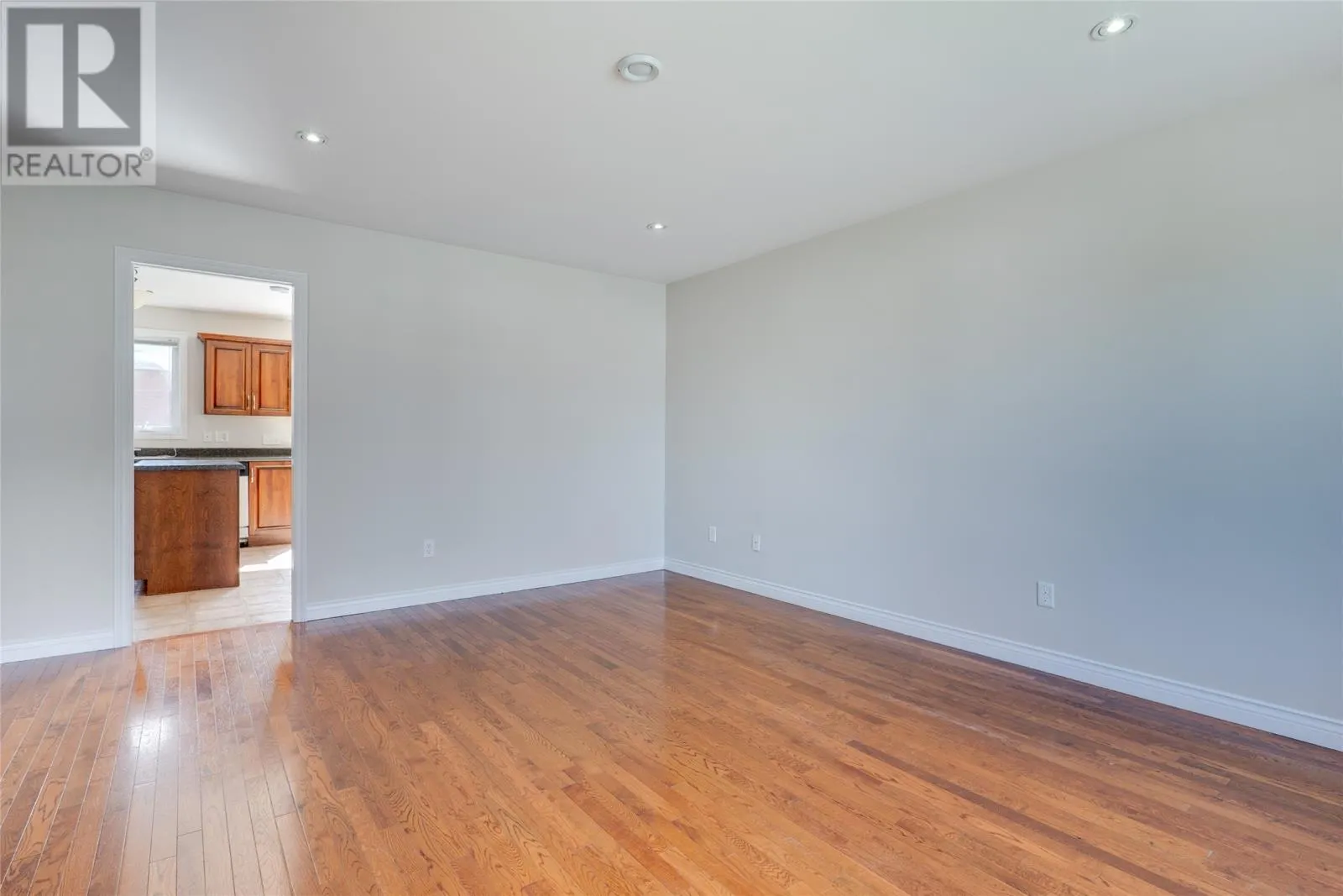 77 Beaver Brook Drive