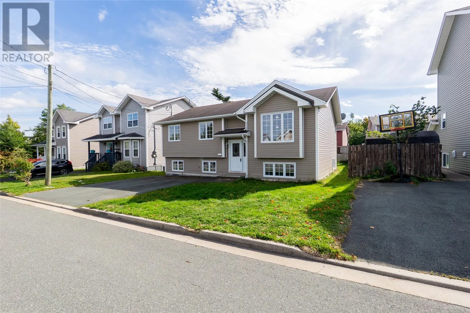 77 Beaver Brook Drive
