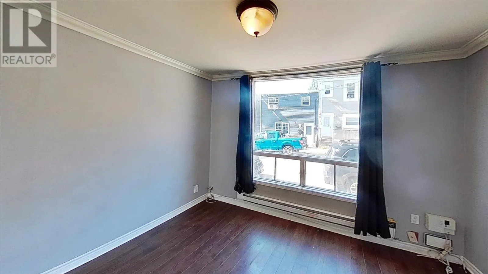 22 McFarlane Street