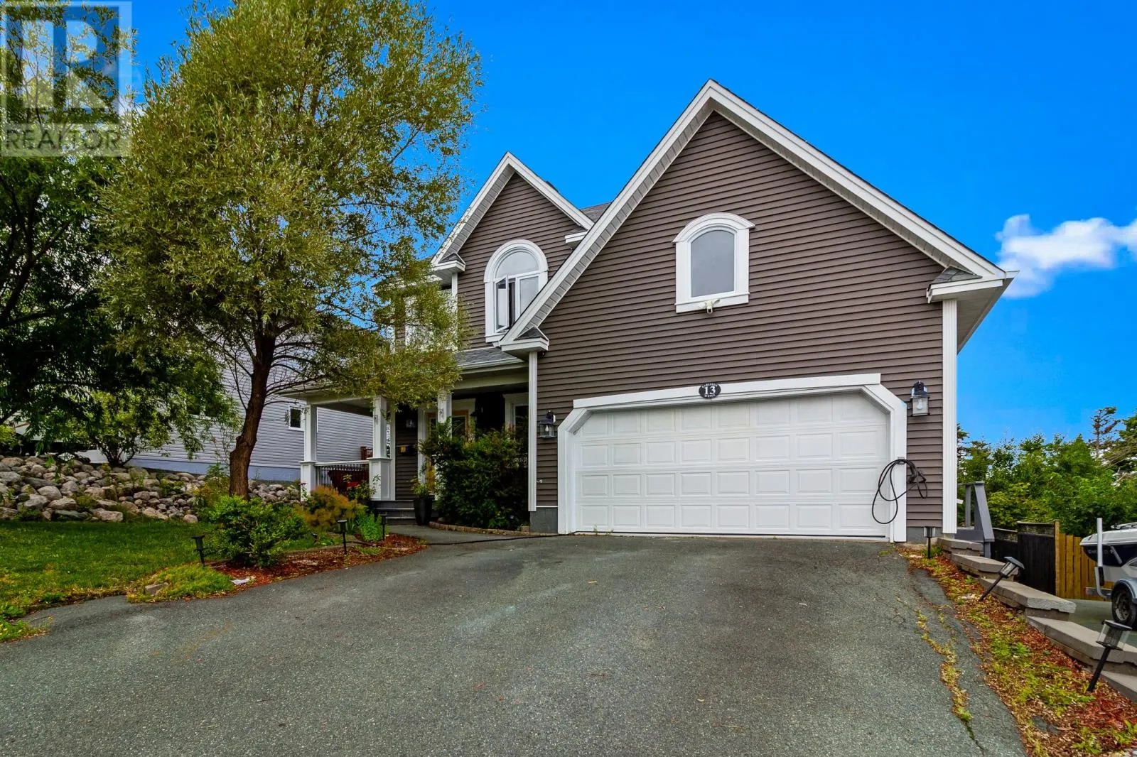 13 Earlston Avenue