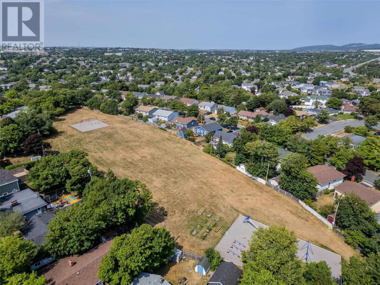10 Conway Crescent