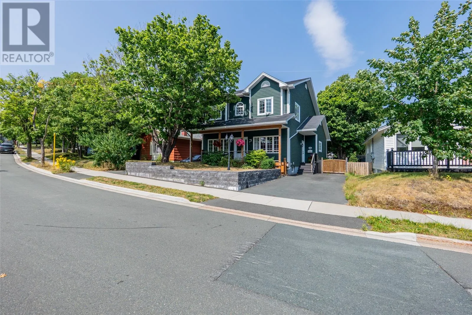 10 Conway Crescent