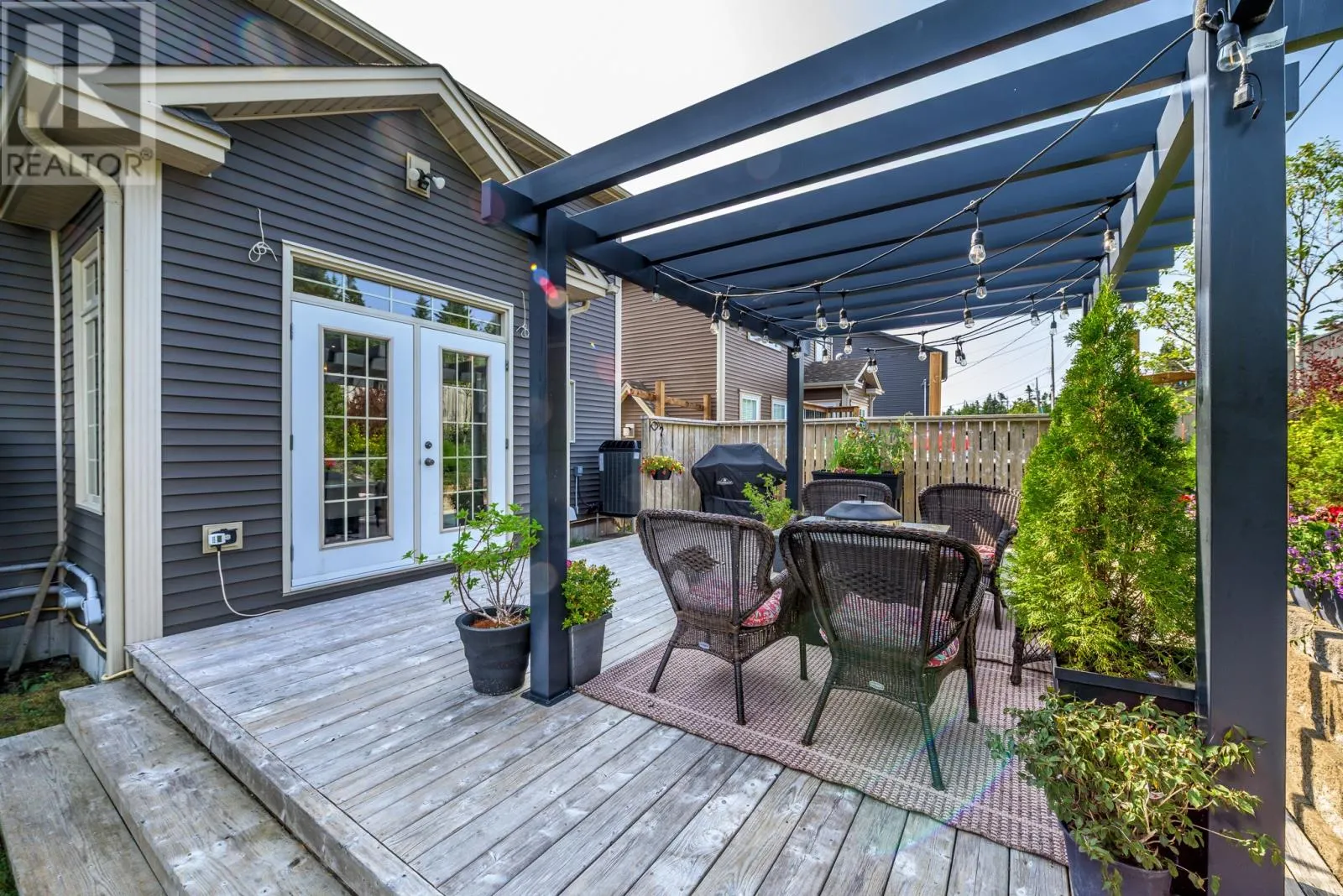 22 Sequoia Drive