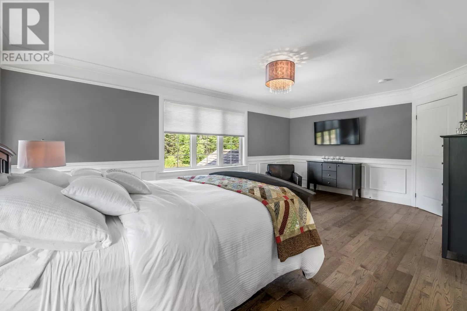 22 Sequoia Drive