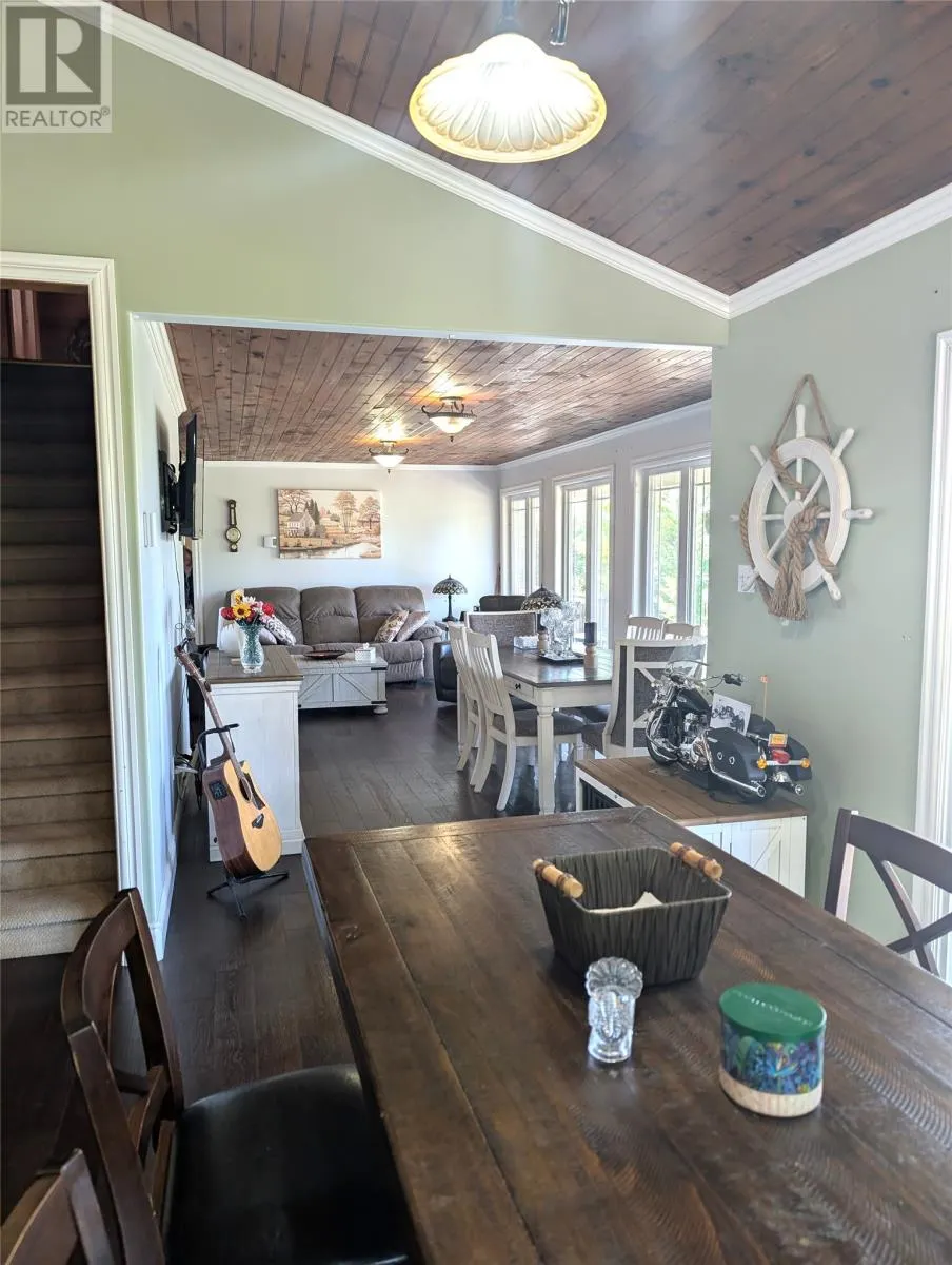 19 Terrances Pond Road