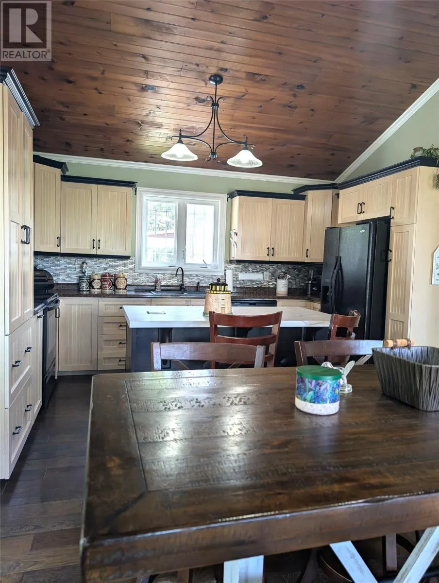 19 Terrances Pond Road