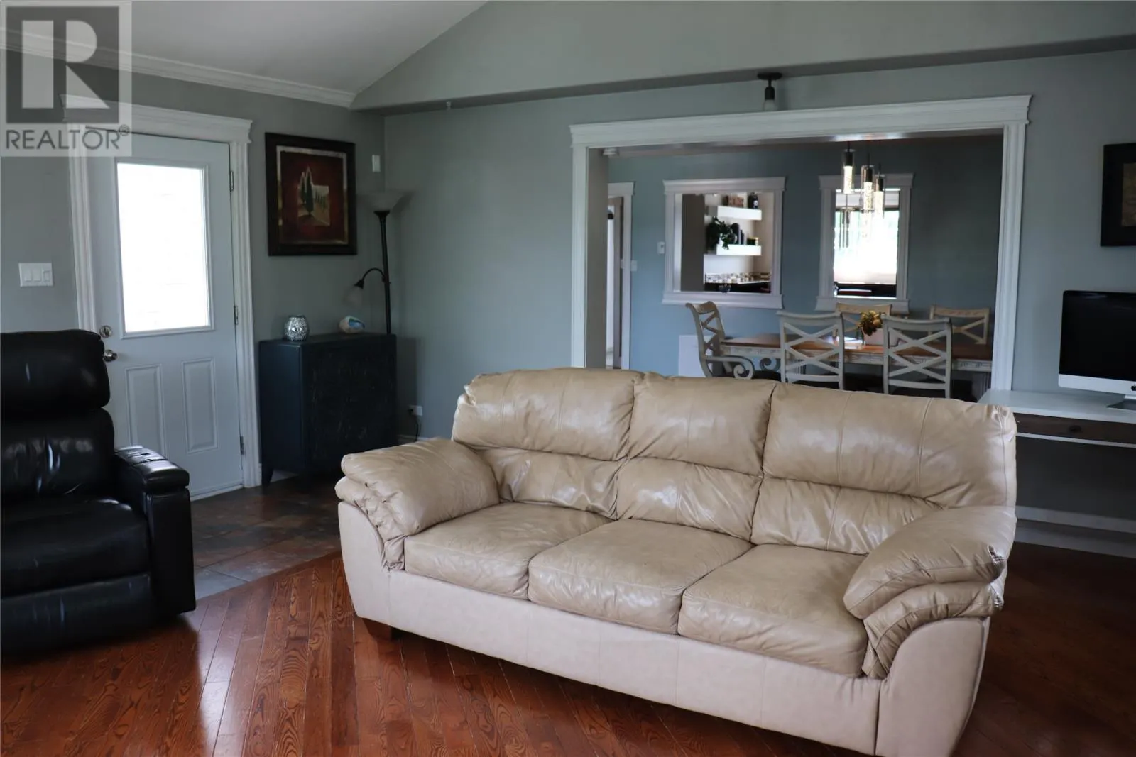 8 Regatta Drive
