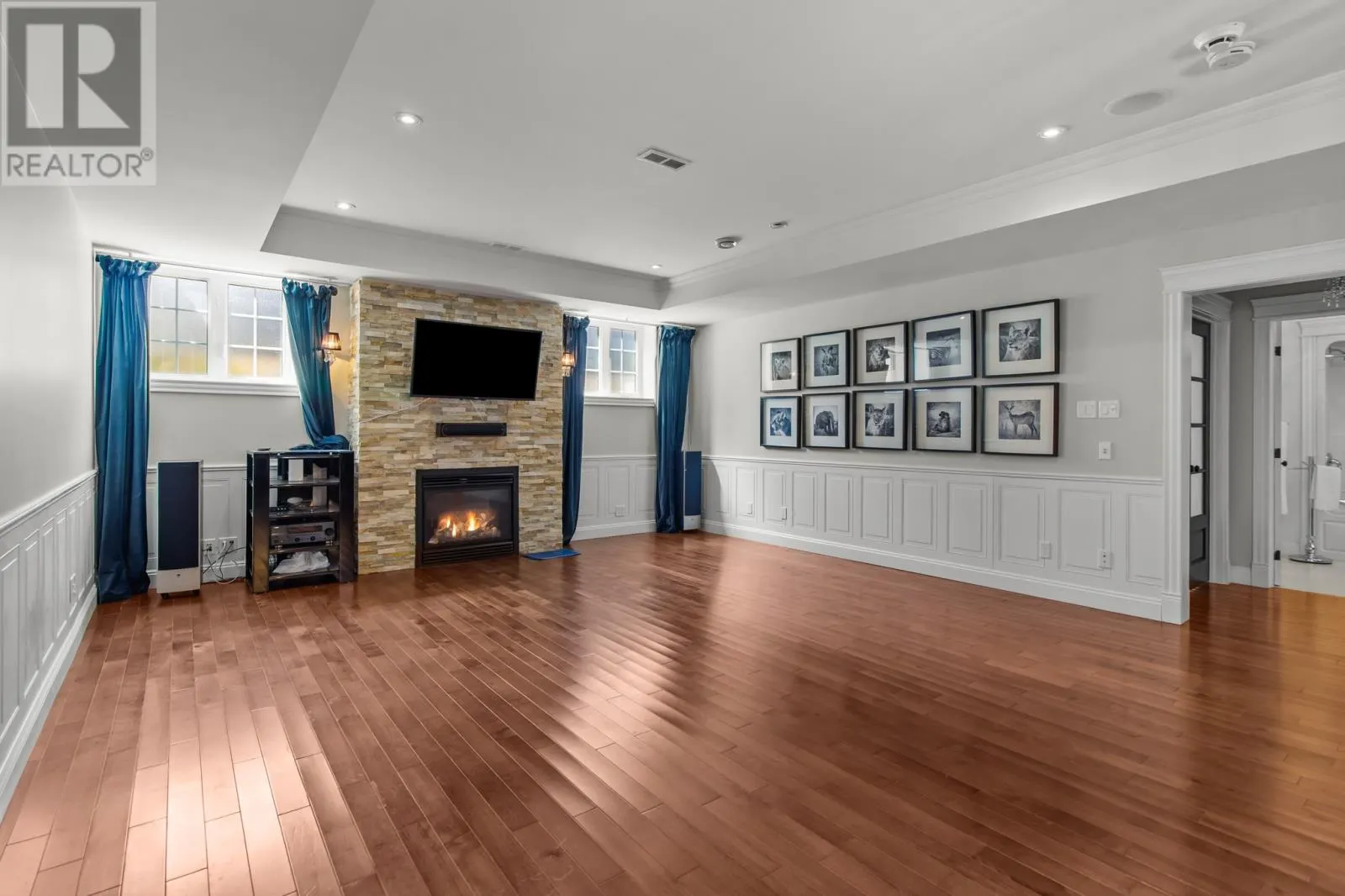 27 Stonebridge Place