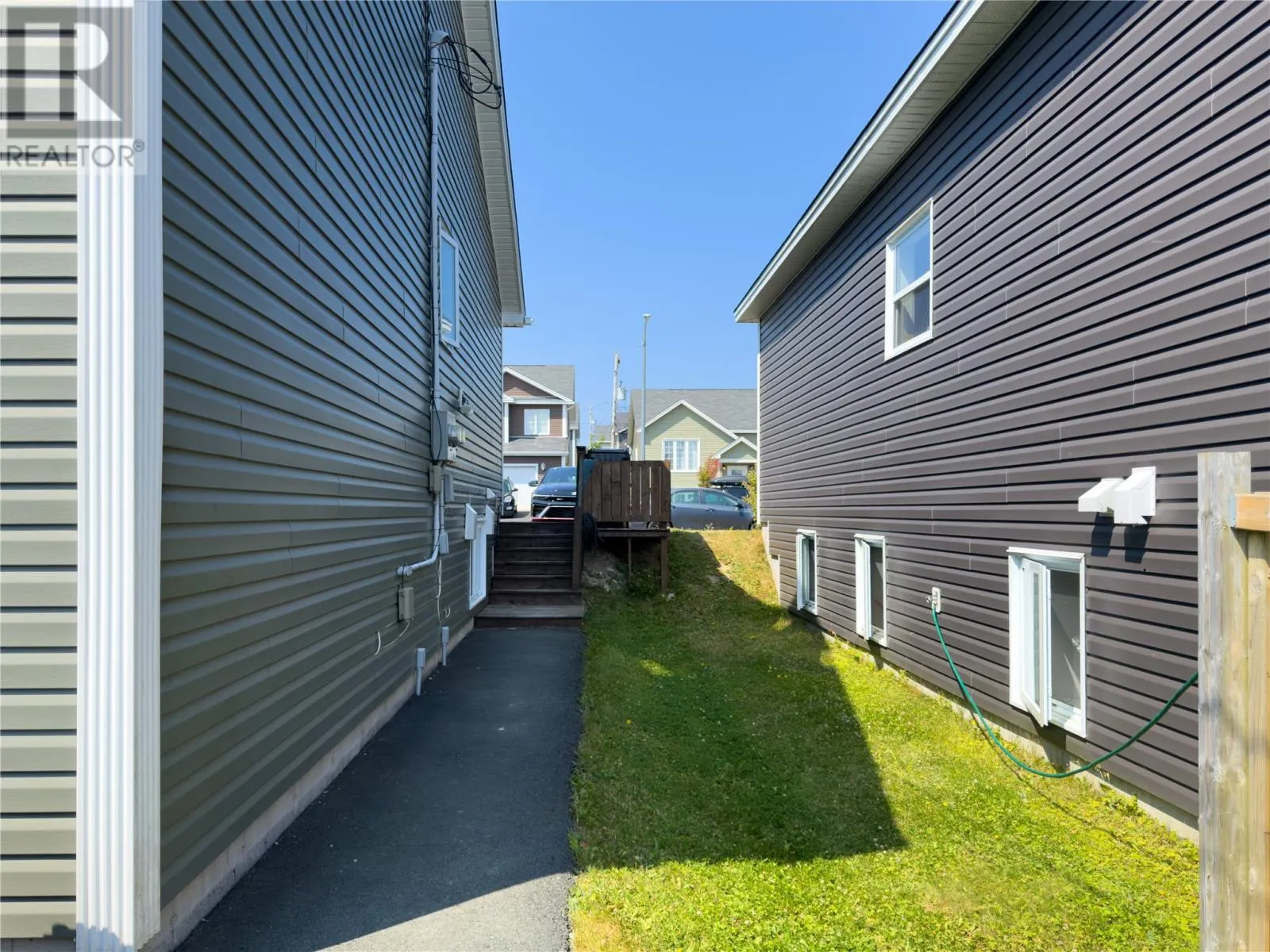 8 Bridgeport Street