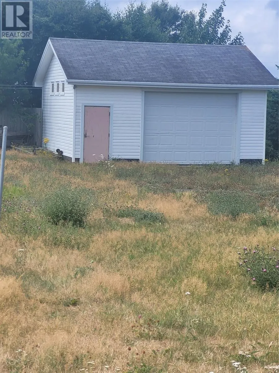 18 Woodgrove Acres