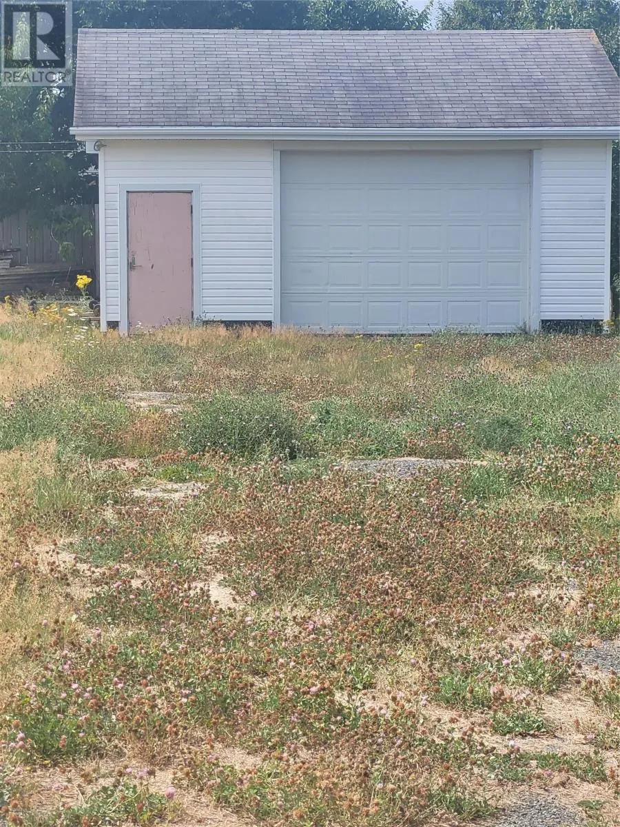 18 Woodgrove Acres