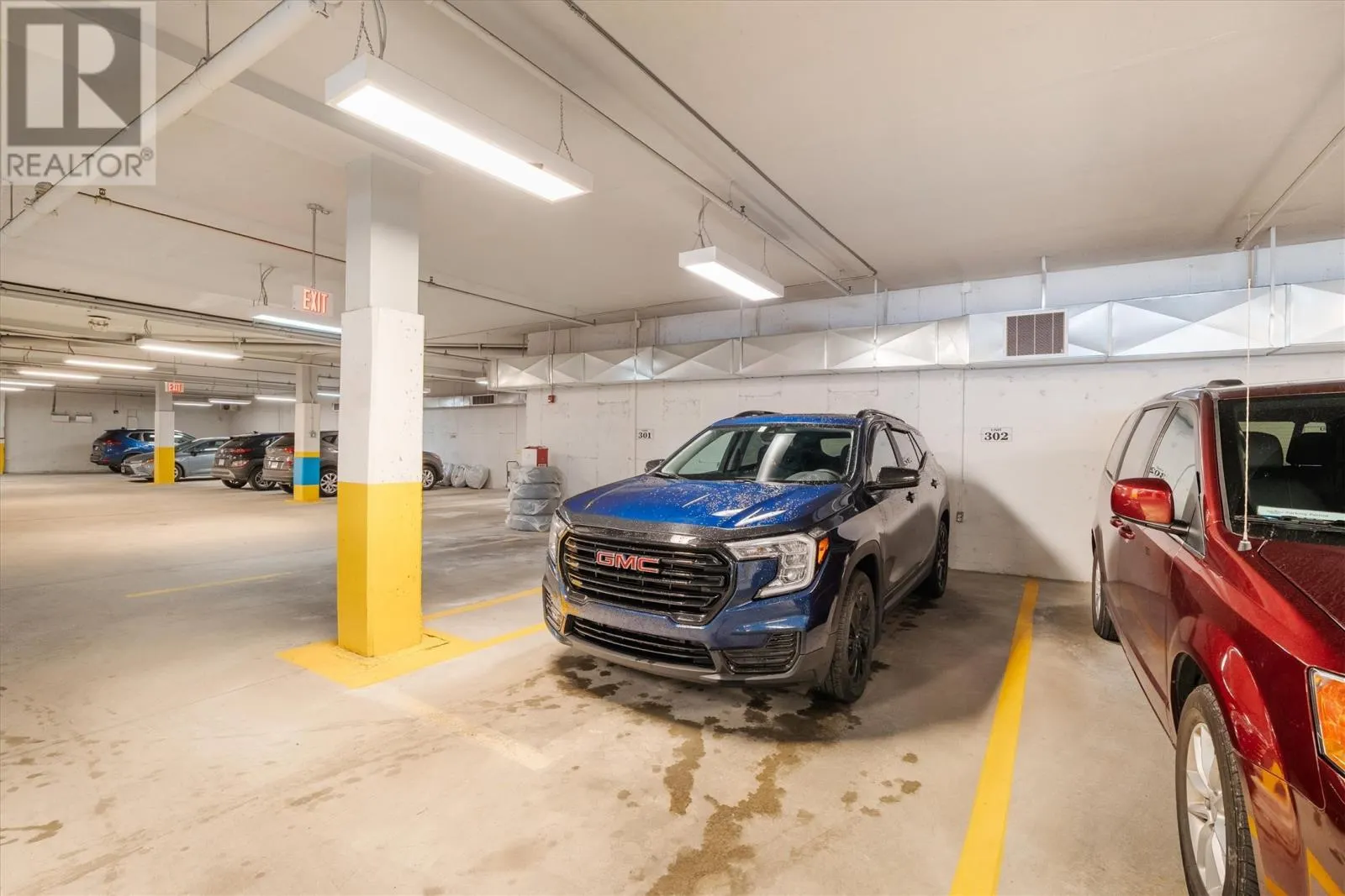 1 ROOSEVELT Avenue Unit#302, #302