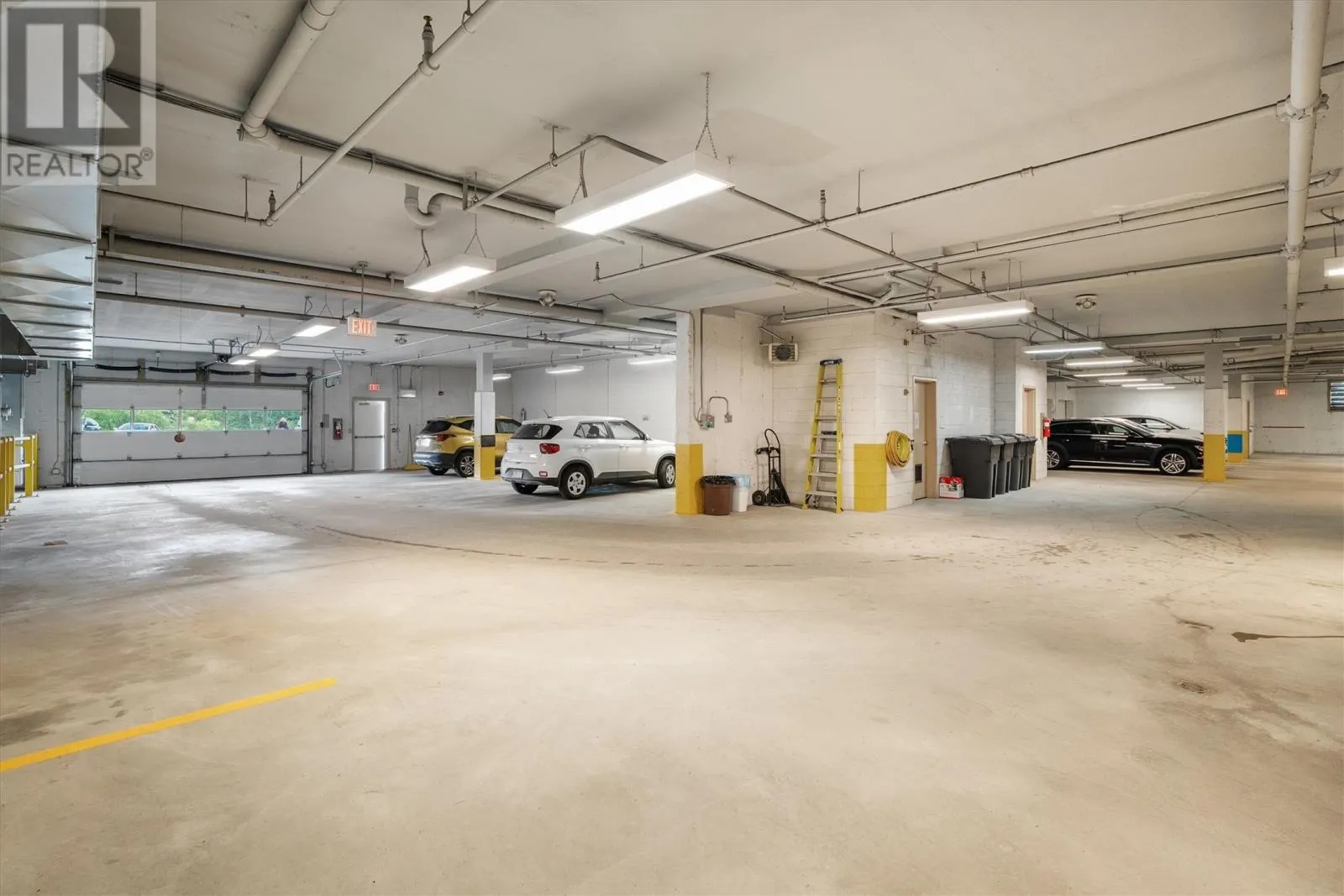 1 ROOSEVELT Avenue Unit#302, #302