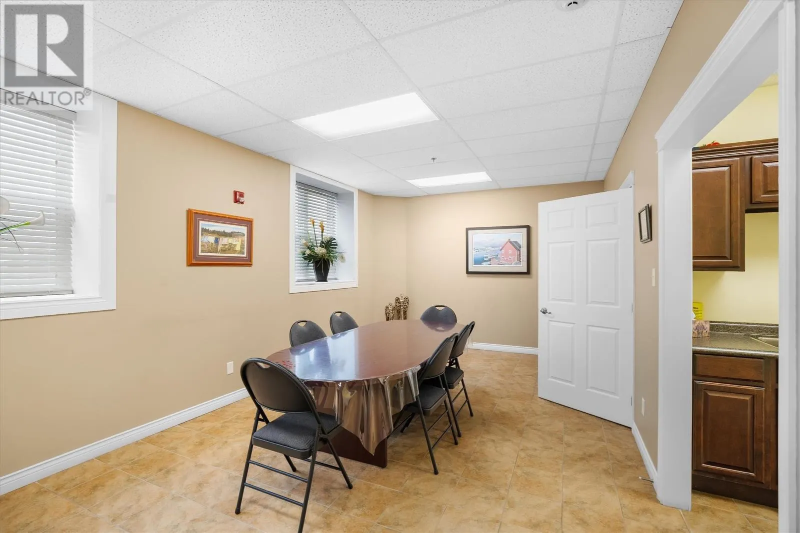 1 ROOSEVELT Avenue Unit#302, #302