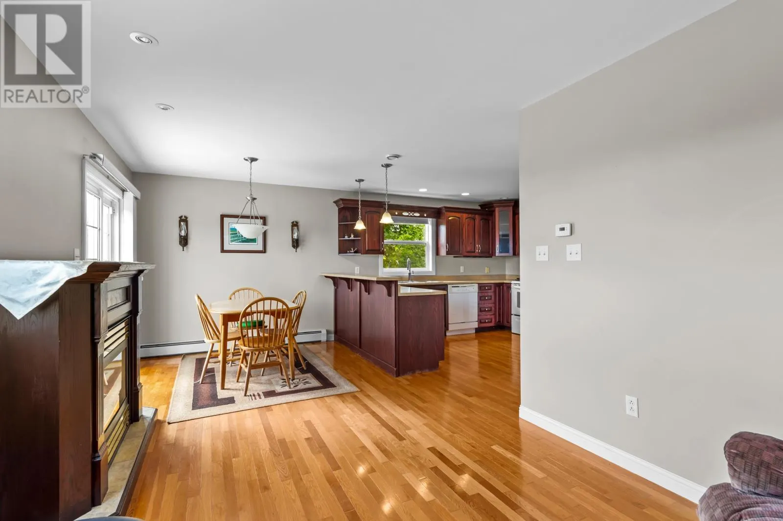 8 Hussey Place
