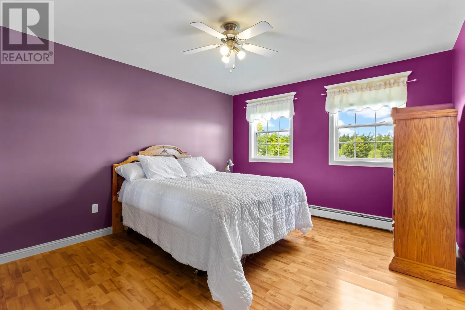 8 Hussey Place