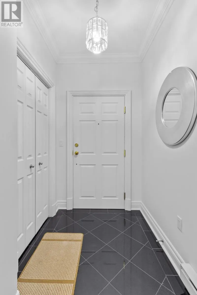 25 Bonaventure Avenue Unit#208, #208