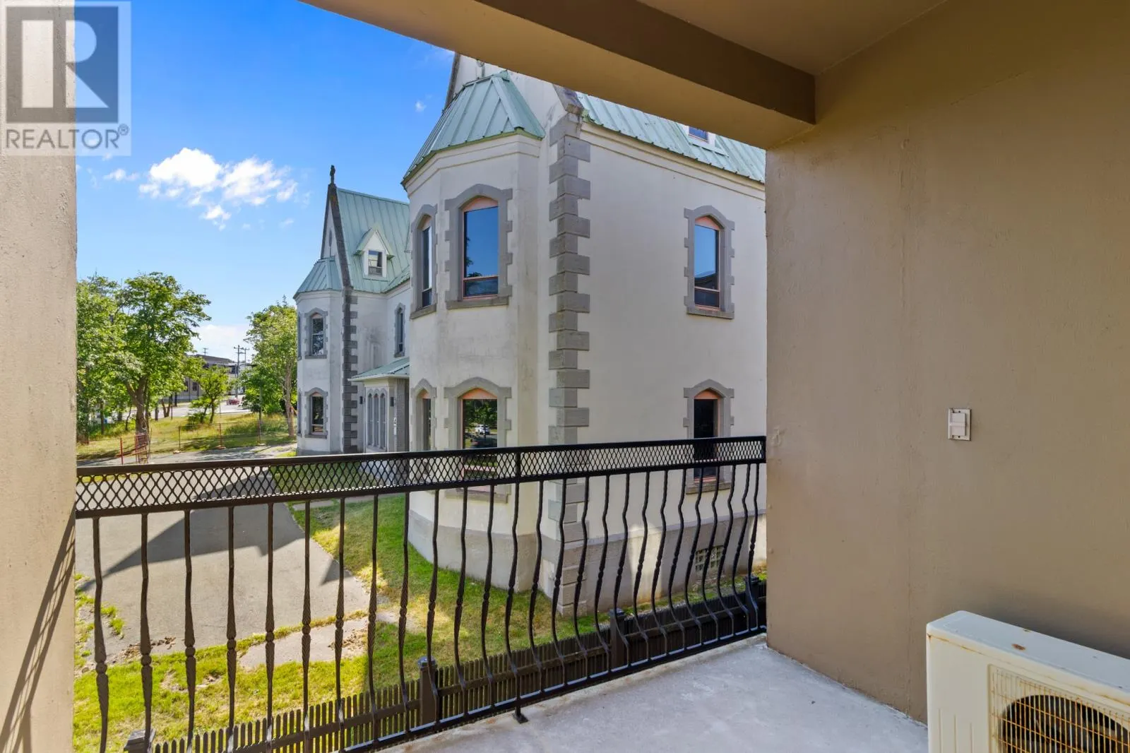 25 Bonaventure Avenue Unit#208, #208