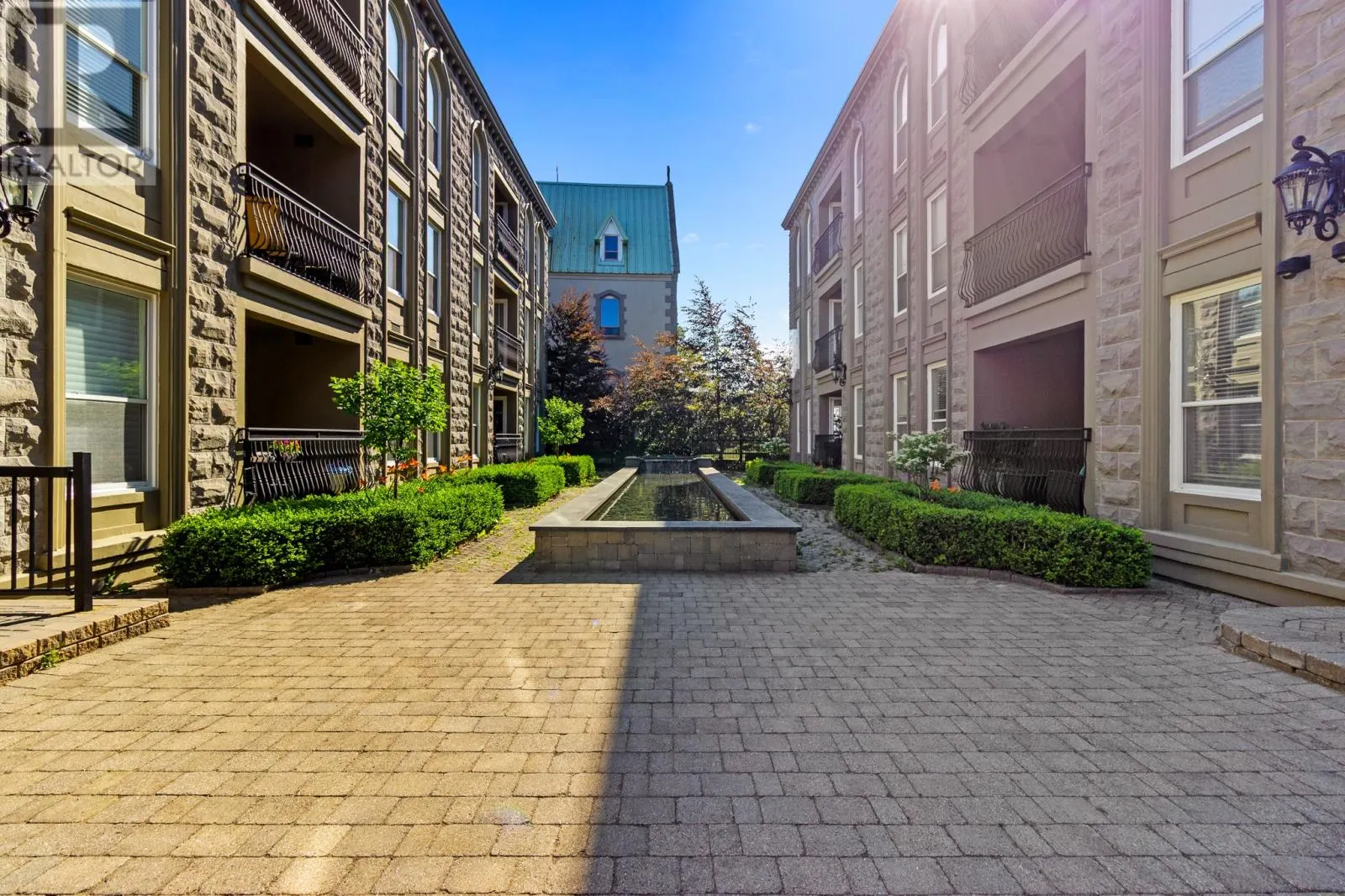 25 Bonaventure Avenue Unit#208, #208