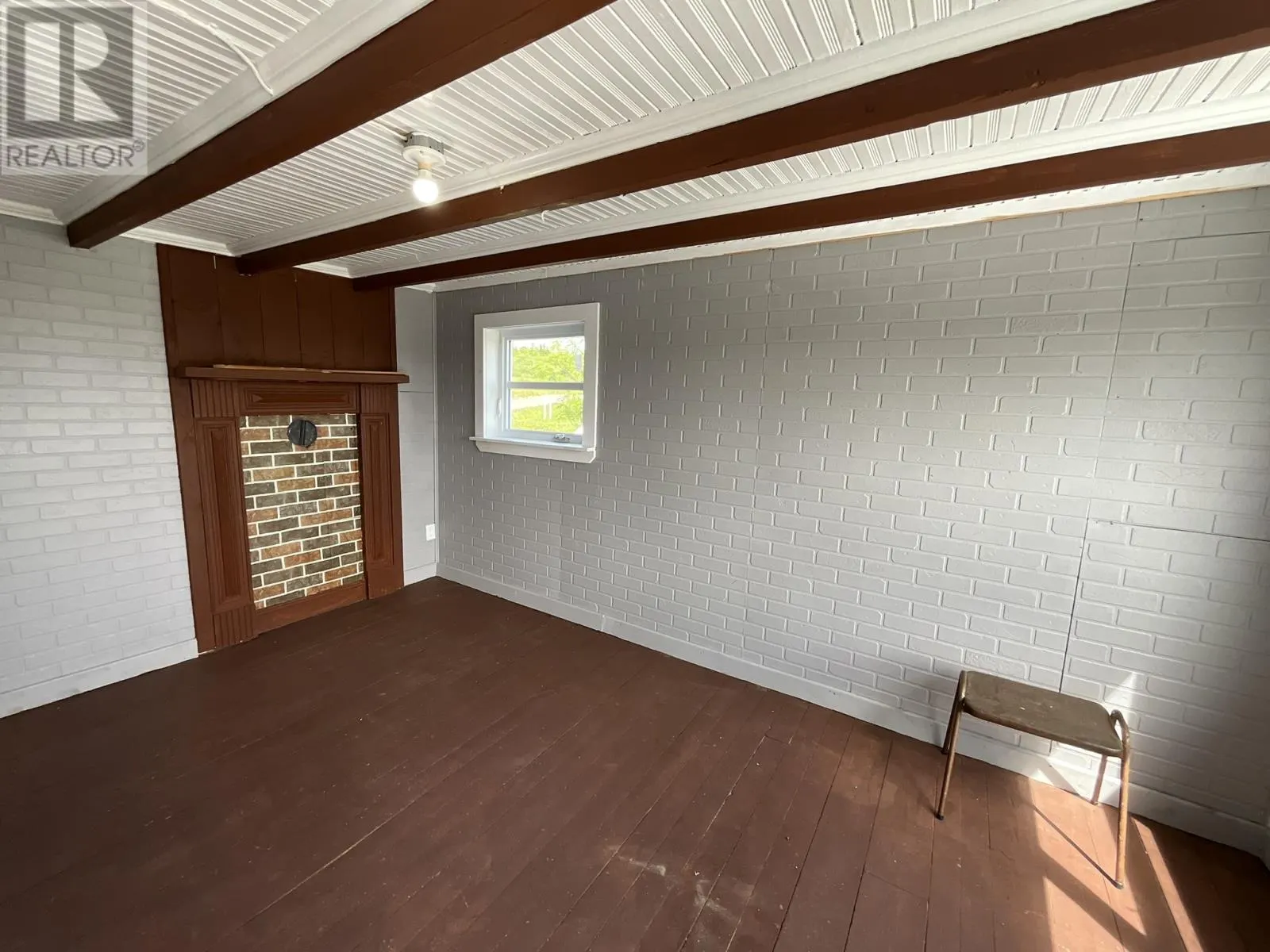 11 Miller Road