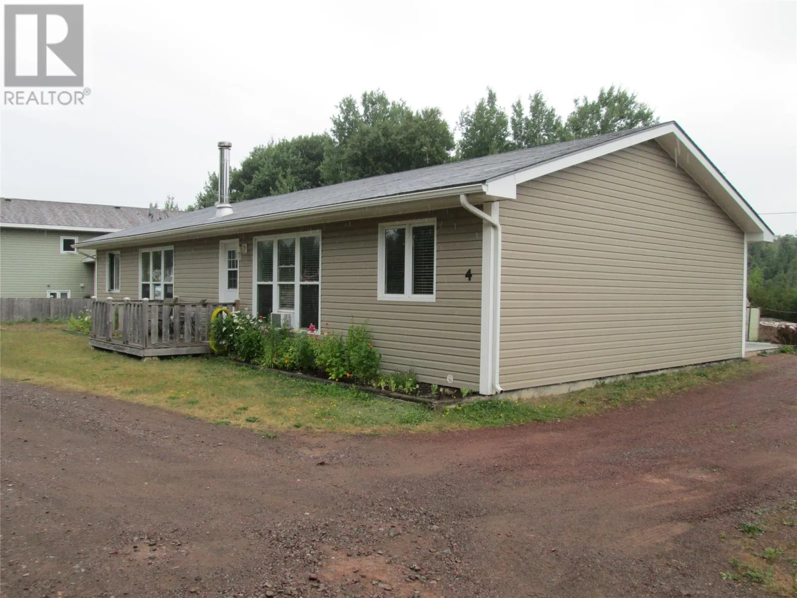 4 Bruce Place