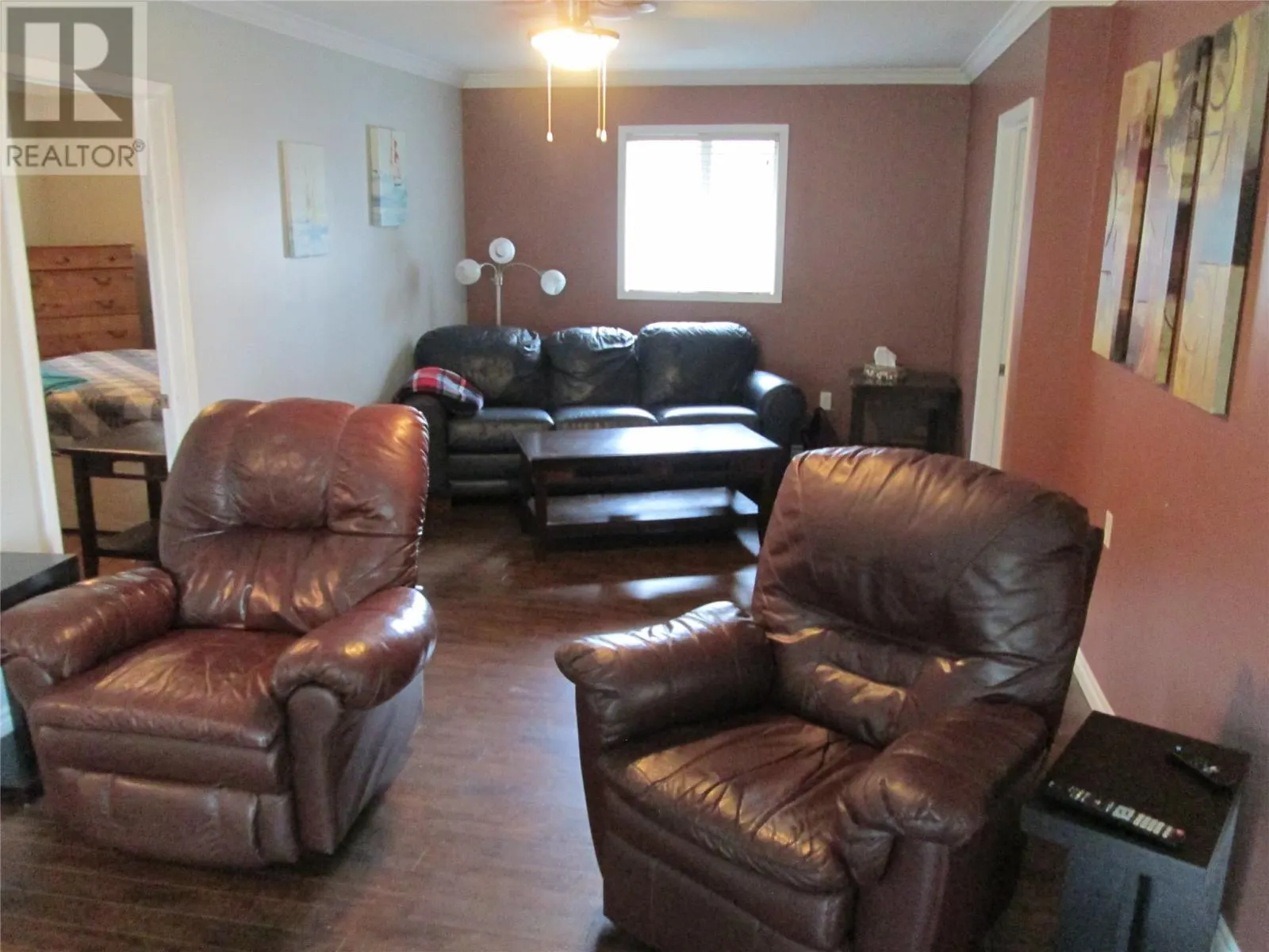 4 Bruce Place