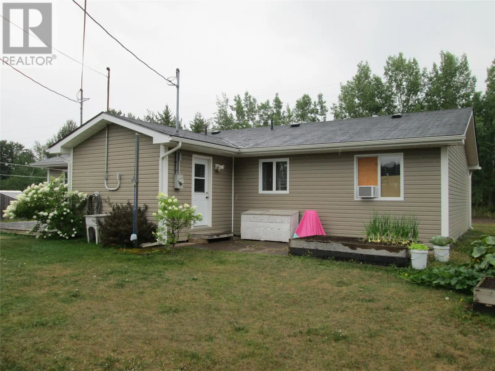 4 Bruce Place