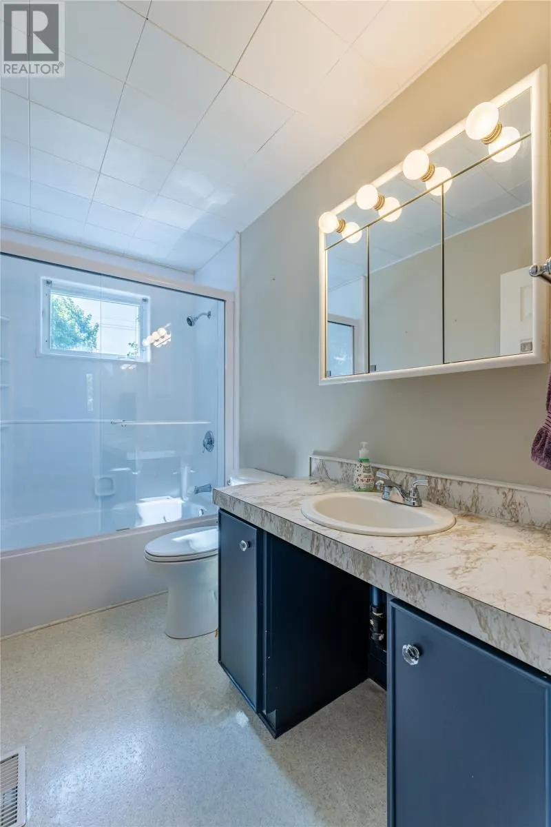 5 Keough Crescent