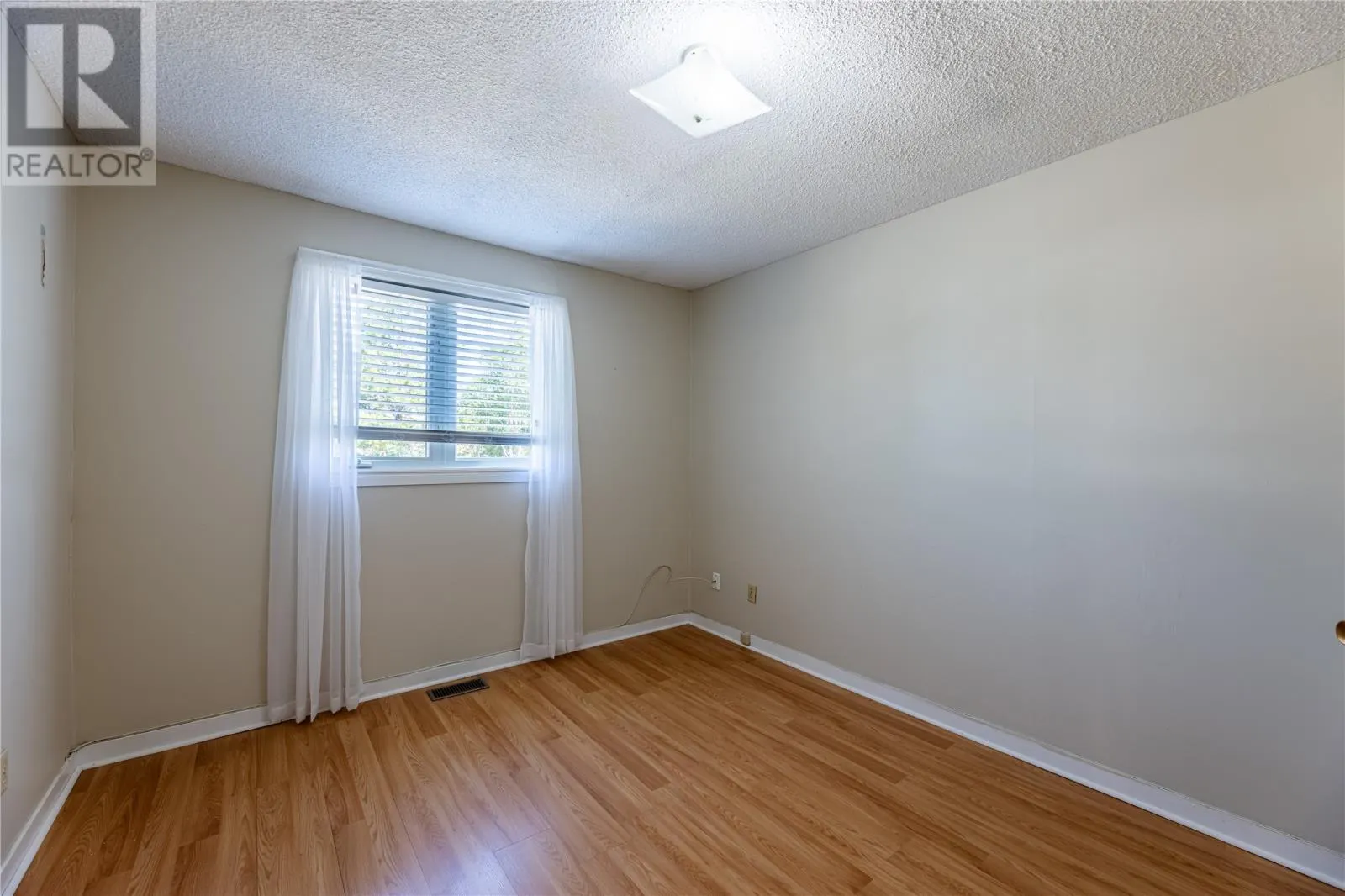 5 Keough Crescent