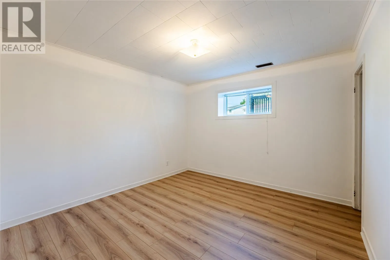 5 Keough Crescent